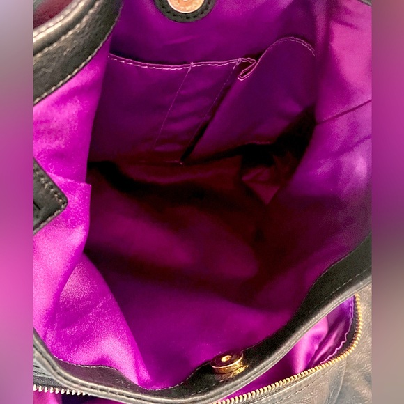 Coach Leather Madison Bag She’s a Black Beauty EUC Fuchsia interior EUC - Picture 12 of 13